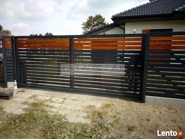 Brama przesuwna PROFILOWA 1,70x4,00m PALISADA