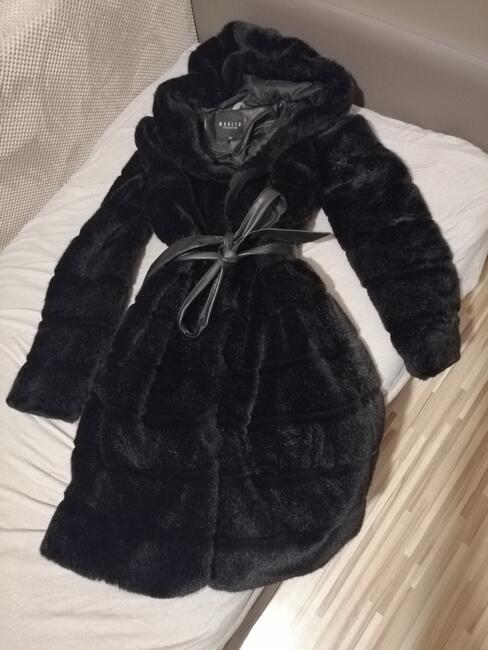 Płaszcze wiosenne rozm 36 S