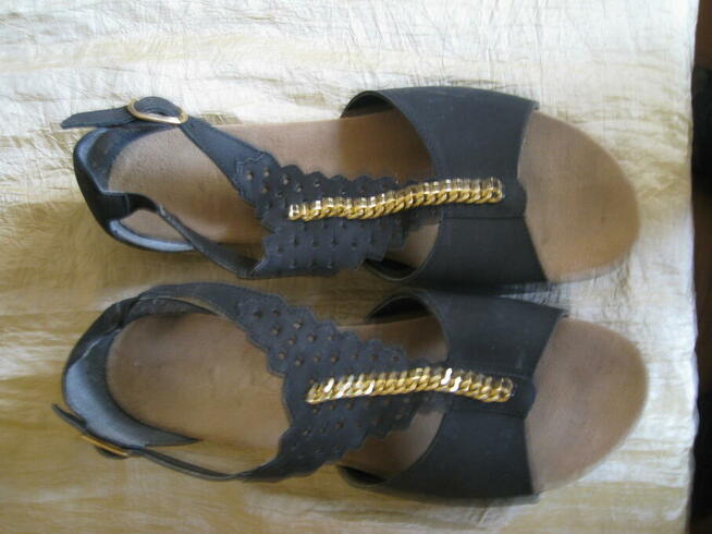 Buty damskie różne