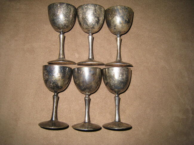 Kieliszki posrebrzane z PRL, met 1