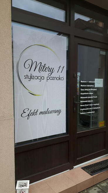 Naklejki cięte po obrysie okrągłe kwadraty prostokąty folie