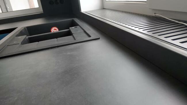 Blaty kompaktowe obróbka, montaż. Mat. własny i powierzony.