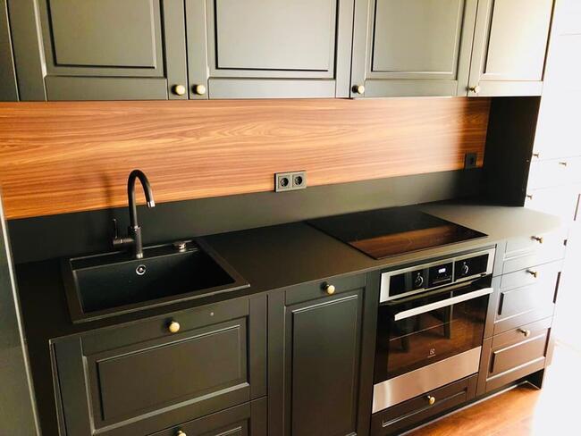 Blaty kompaktowe obróbka, montaż. Mat. własny i powierzony.