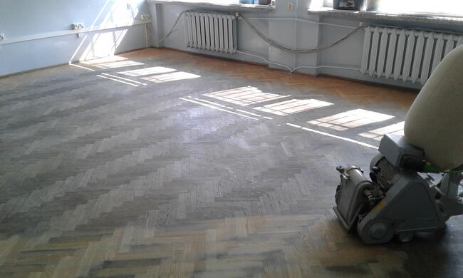 Usługi stolarskie.Schody wyrób montaż, cyklinowanie itp.