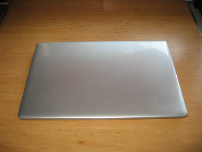 Nowy laptop slim bialy srebrny pods klaw. matryca ips full H