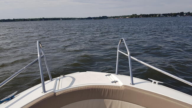 Czarter Łodzi Zegrze Wynajem Skuterów Wodnych