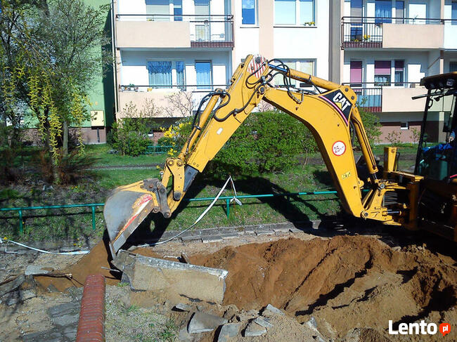 Usługi koparko-ładowarką koparka minikoparka WARSZAWA