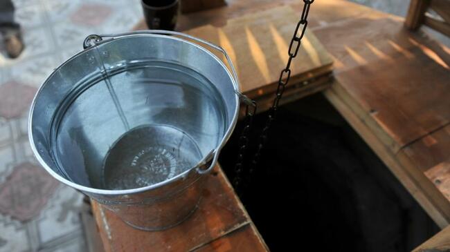 Czyszczenie Pogłębianie starych studni Montaż Pomp