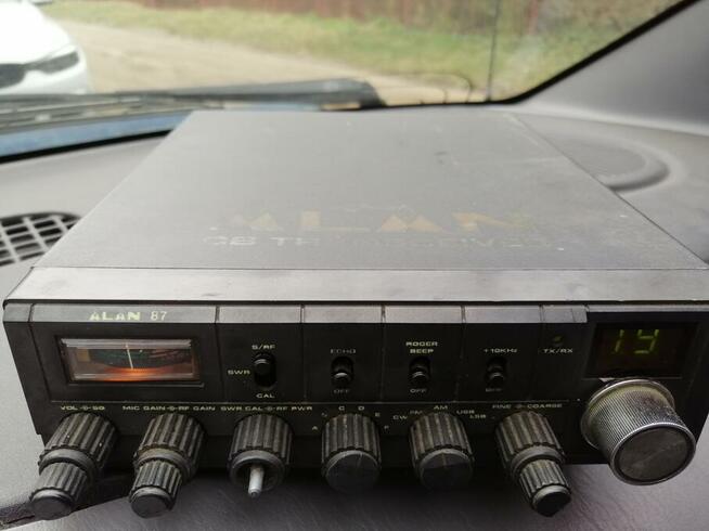 Dwa CB-RADIa Super Cheetah i Alan-87