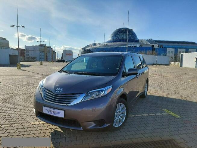 Toyota Sienna OKAZJA !!! AWD, 4x4, Stan idealny, bardzo zadbana, Gwarancja do 3 lat
