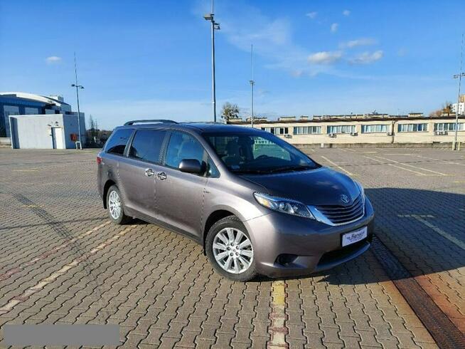 Toyota Sienna OKAZJA !!! AWD, 4x4, Stan idealny, bardzo zadbana, Gwarancja do 3 lat