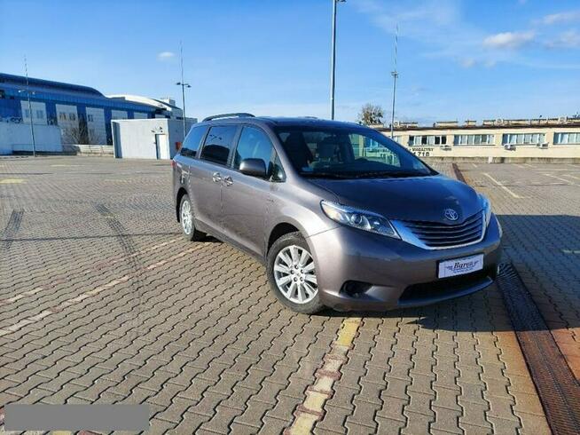 Toyota Sienna OKAZJA !!! AWD, 4x4, Stan idealny, bardzo zadbana, Gwarancja do 3 lat