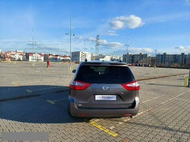 Toyota Sienna OKAZJA !!! AWD, 4x4, Stan idealny, bardzo zadbana, Gwarancja do 3 lat