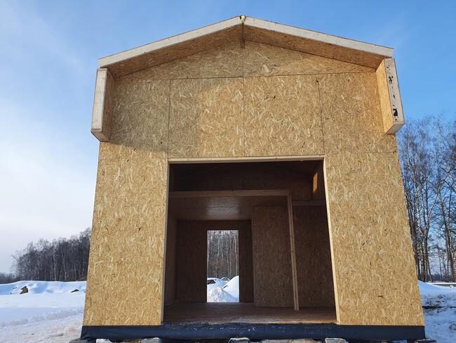 Panele SIP na ciepły domek bez pozwolenia 35m2 z antresolą