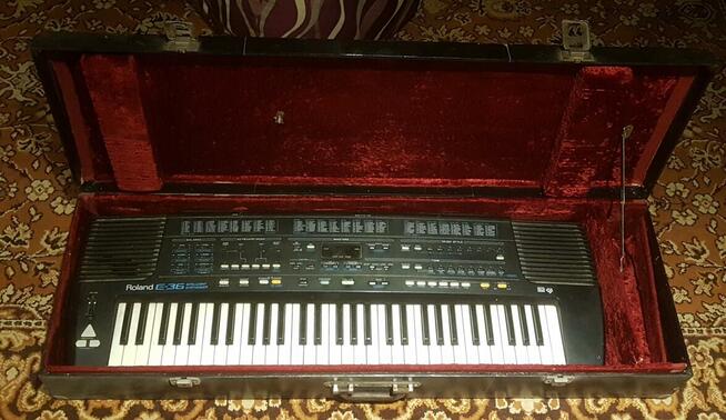Keyboard, syntezator Roland e36 + futerał