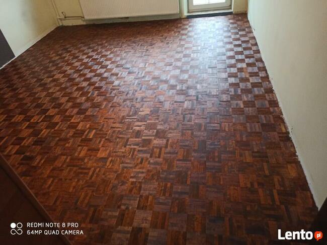 Podłogi drewniane cyklinowanie montaż