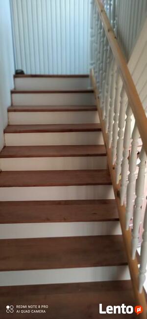 Podłogi drewniane cyklinowanie montaż