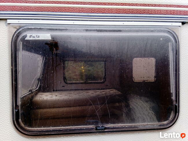 Okna do przyczepy kempingowej różne rodzaje