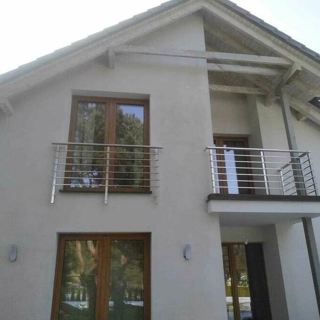 Balustrady nowoczesne szklane aluminiowe inox montaż