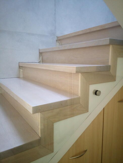 Stolarz Remont Renowacja schodów drzwi cyklinowanie podłóg