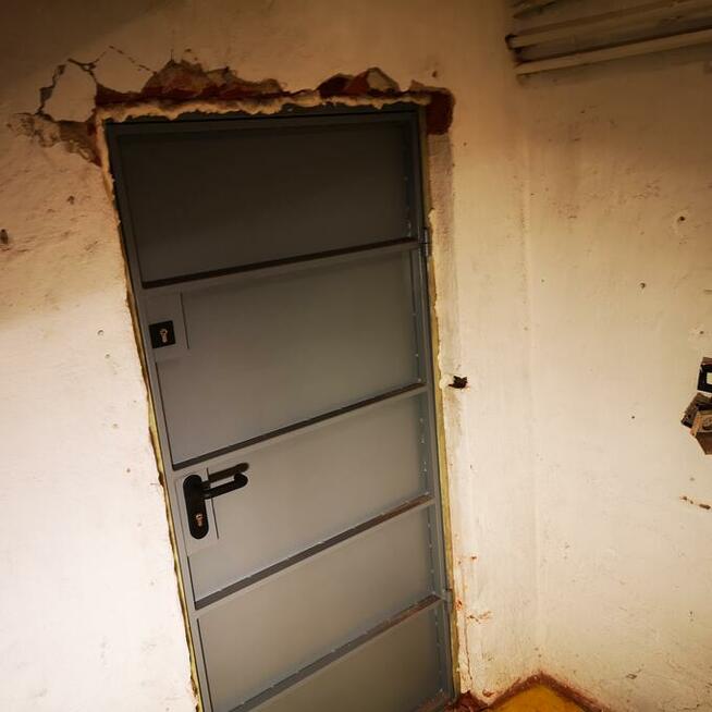 Stalowe, Metalowe Drzwi do piwnycy pod wymiar