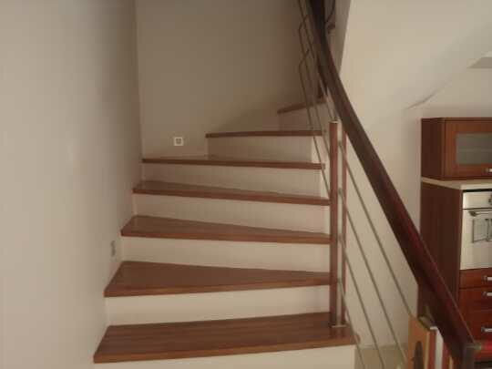 Stolarz Remont Renowacja schodów drzwi cyklinowanie podłóg