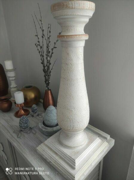 Lichtarz paschalny-swiecznik-drewniany-Podstawa pod Paschał