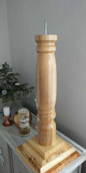 Lichtarz paschalny-swiecznik-drewniany-Podstawa pod Paschał