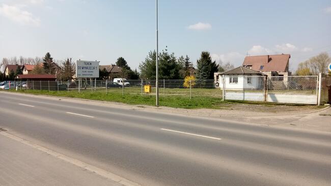 Plac do wynajęcia w Gnieźnie 1500m2 + Biuro, Roosevelta 119