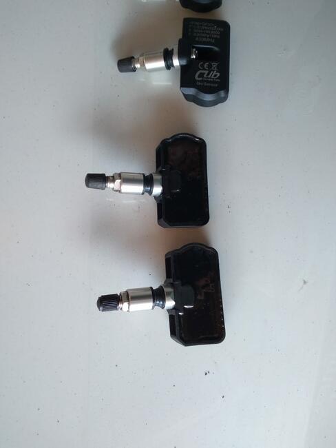 sprzedam czujnikami ciśnienia do reno scenik clio prawie now