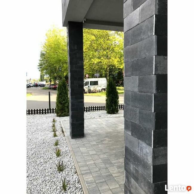 Płytki wapień Chittor Black naturalny 30x60x1,2cm