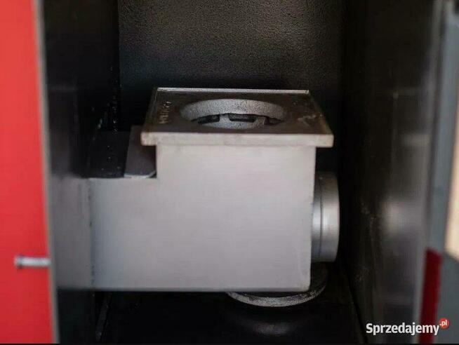 KOCIOŁ Z PODAJNIKIEM NA EKOGROSZEK 25KW 5KLASA DOTACJA 250m2