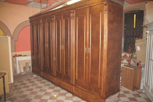 Do gabinetu, na wymiar biblioteka i inne lada, itp