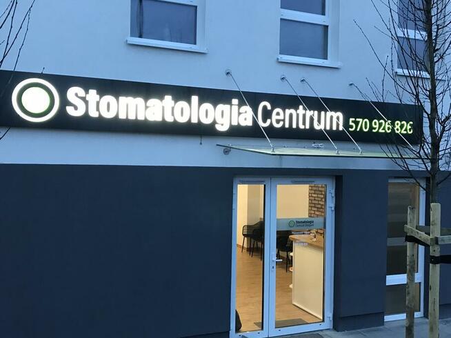 Asystentka stomatologiczna