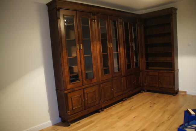 Do gabinetu, na wymiar biblioteka i inne lada, itp