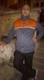 Witam jestem Artur szukam dziewczyny wolnej i ładnej i zgrab