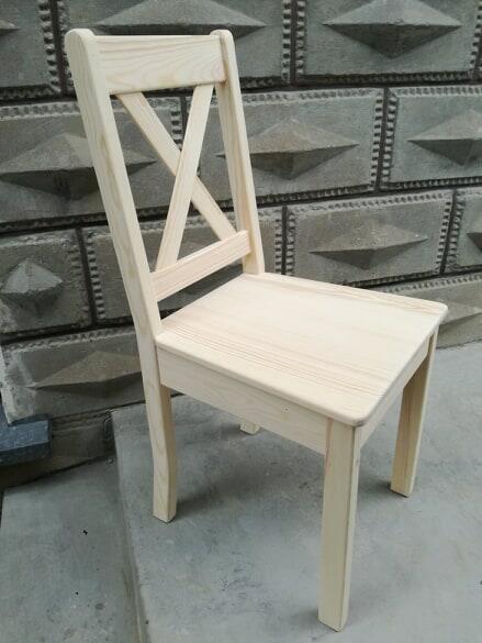 krzesła świerkowe nowe