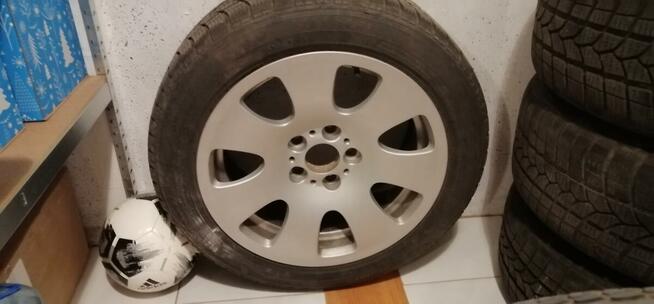Sprzedam opony z felgami do bmw535d