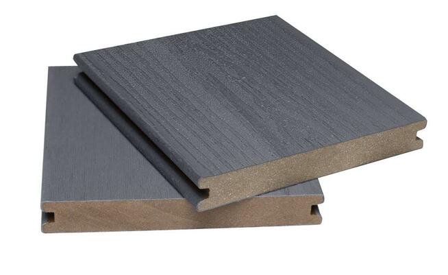 Deska tarasowa kompozytowa pełna - słoje drewna