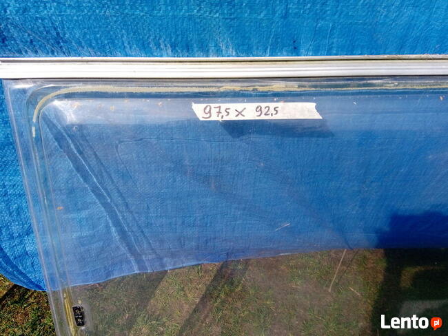 Okna przednie do przyczepy kempingowej Angielskiej