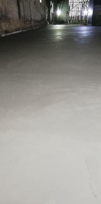 Posadzki betonowe zwykłe z mixokreta oraz przemysłowe