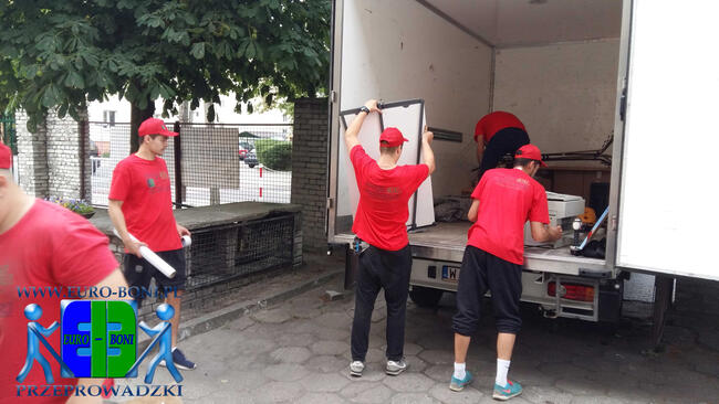 Przeprowadzki Grodzisk Mazowiecki-Transport mebli, rzeczy