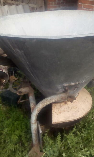 Sprzedam maszyny rolnicze