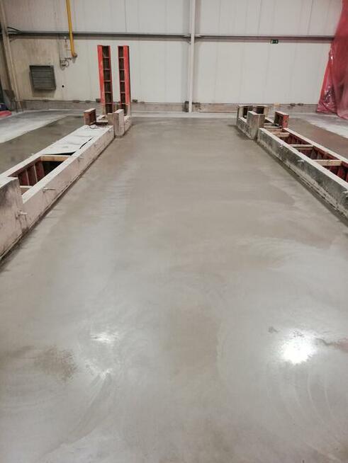Posadzki betonowe zwykłe z mixokreta oraz przemysłowe