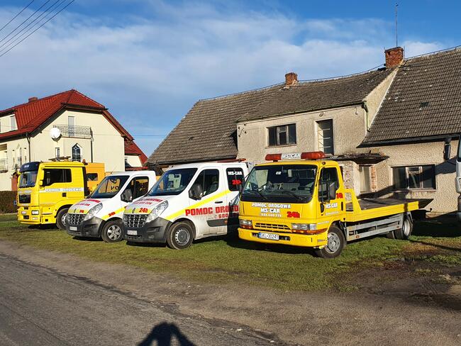 pomoc drogowa holownik auto holowanie autostrada a4