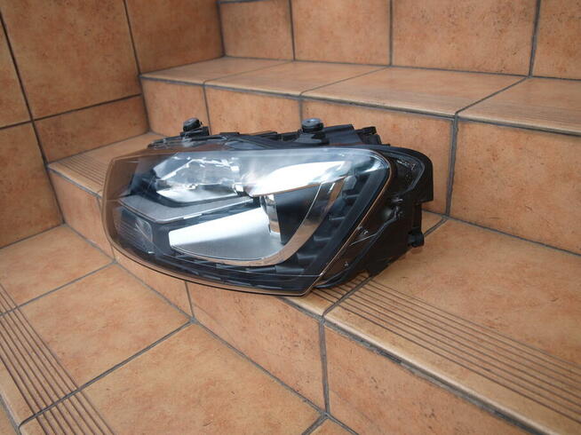 VW Polo lampa lewa przód (xenon + Led) 2009 -2017r (europa)