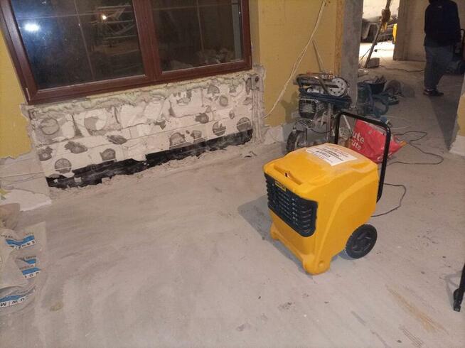 wypożyczalnia osuszaczy powietrza pochłaniaczy wilgoci Brzeg