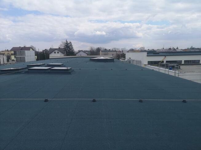 Krycie dachów papą termozgrzewalna szybko tanio i solidnie