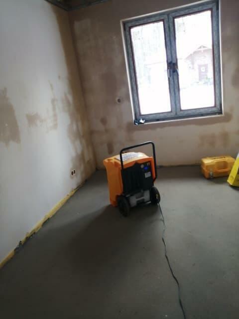 wypożyczalnia osuszaczy powietrza pochłaniaczy wilgoci Gryfi