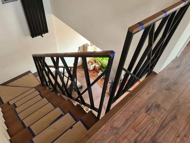 Balustrady, schody, drzwi stalowe, poręcze, barierki